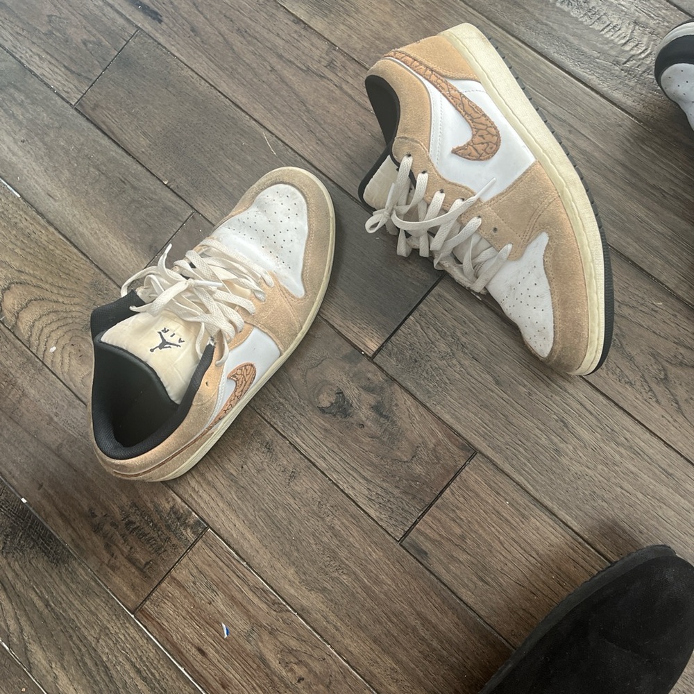 Nike Air Jordan’s 1s Tan and White Sneakers